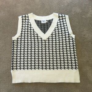 Princess Polly sweater vest